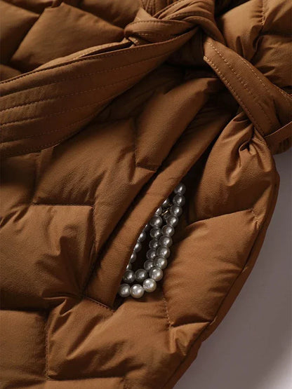 Parka chic ceinturée en duvet